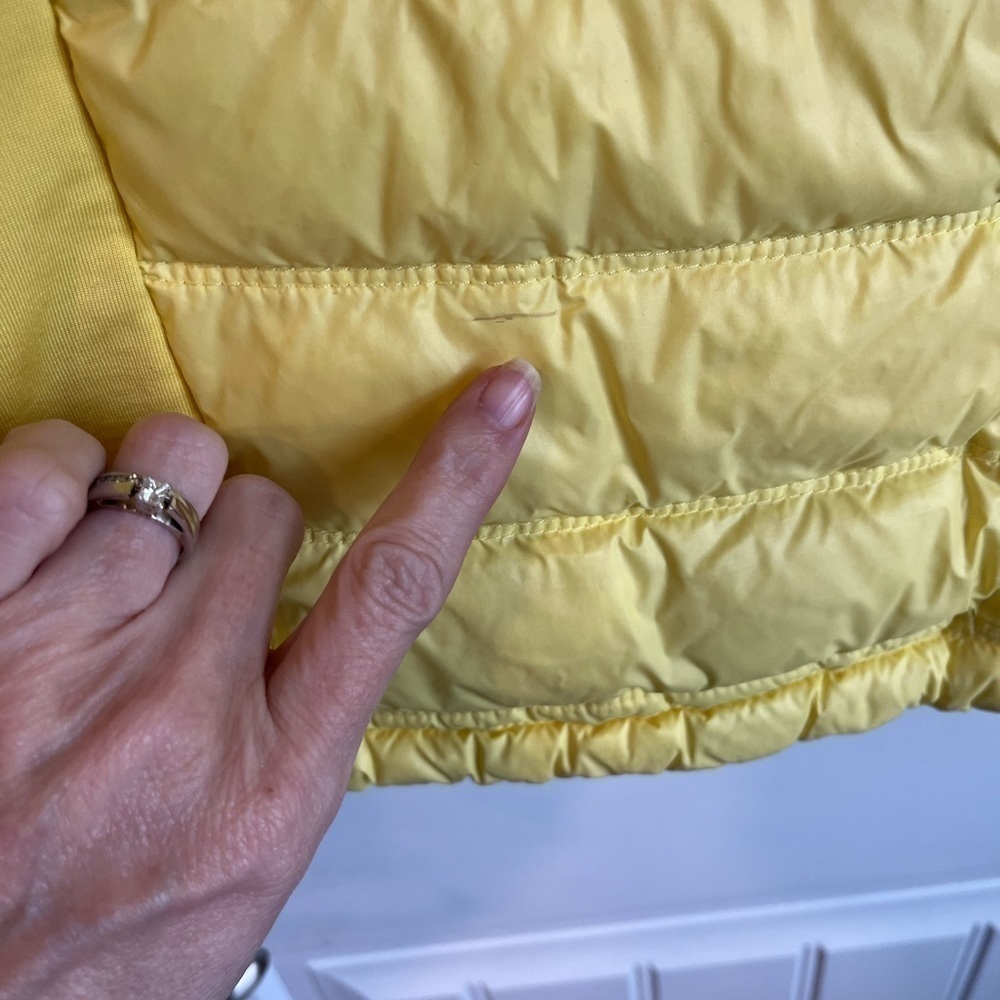 Calvin Klein Down Puffer Pullover Jacket Yellow Large - Picture 8 of 10